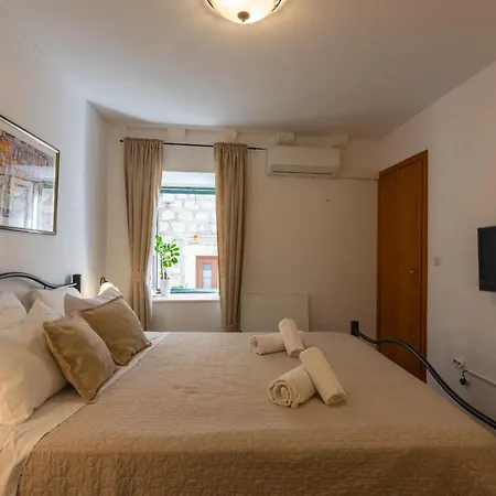 Katarina Old Town Дубровник