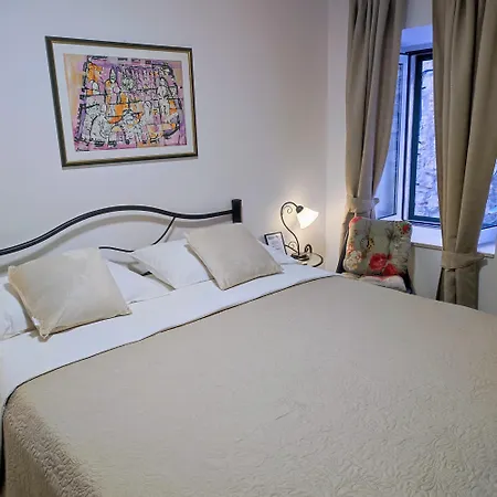 Гостевой дом Katarina Old Town 4*